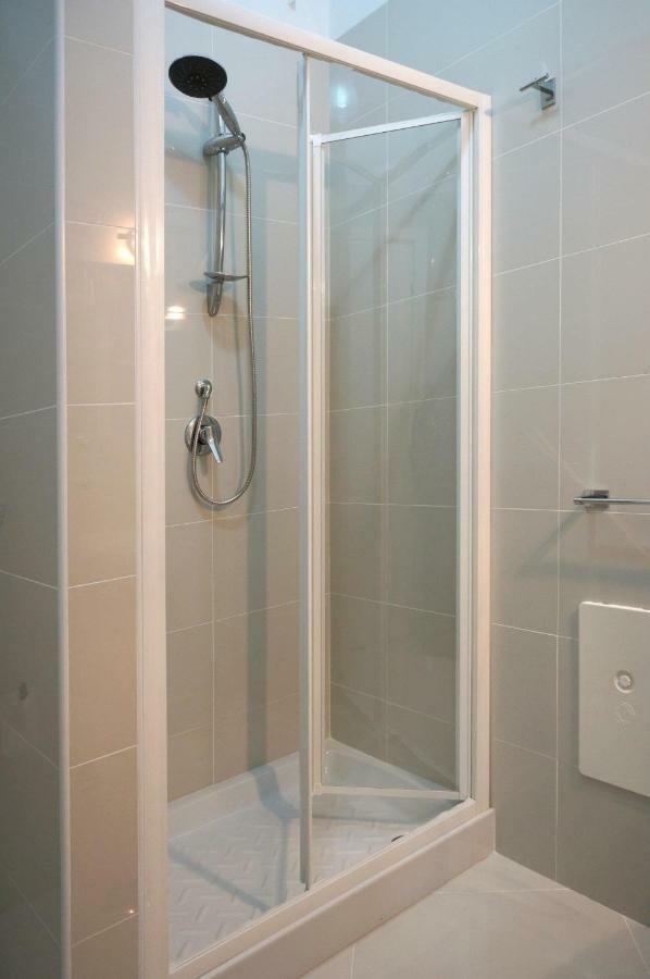 Al Porticciolo Bed & Breakfast Salerno Luaran gambar
