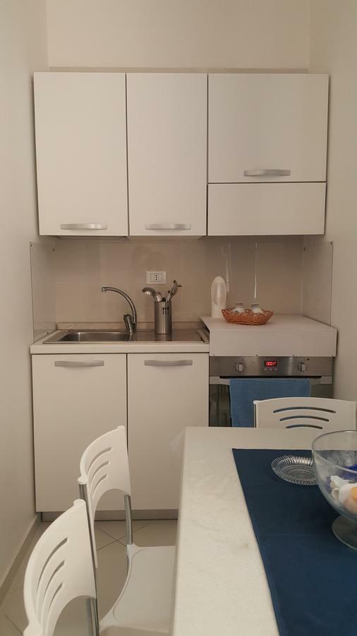 Al Porticciolo Bed & Breakfast Salerno Luaran gambar