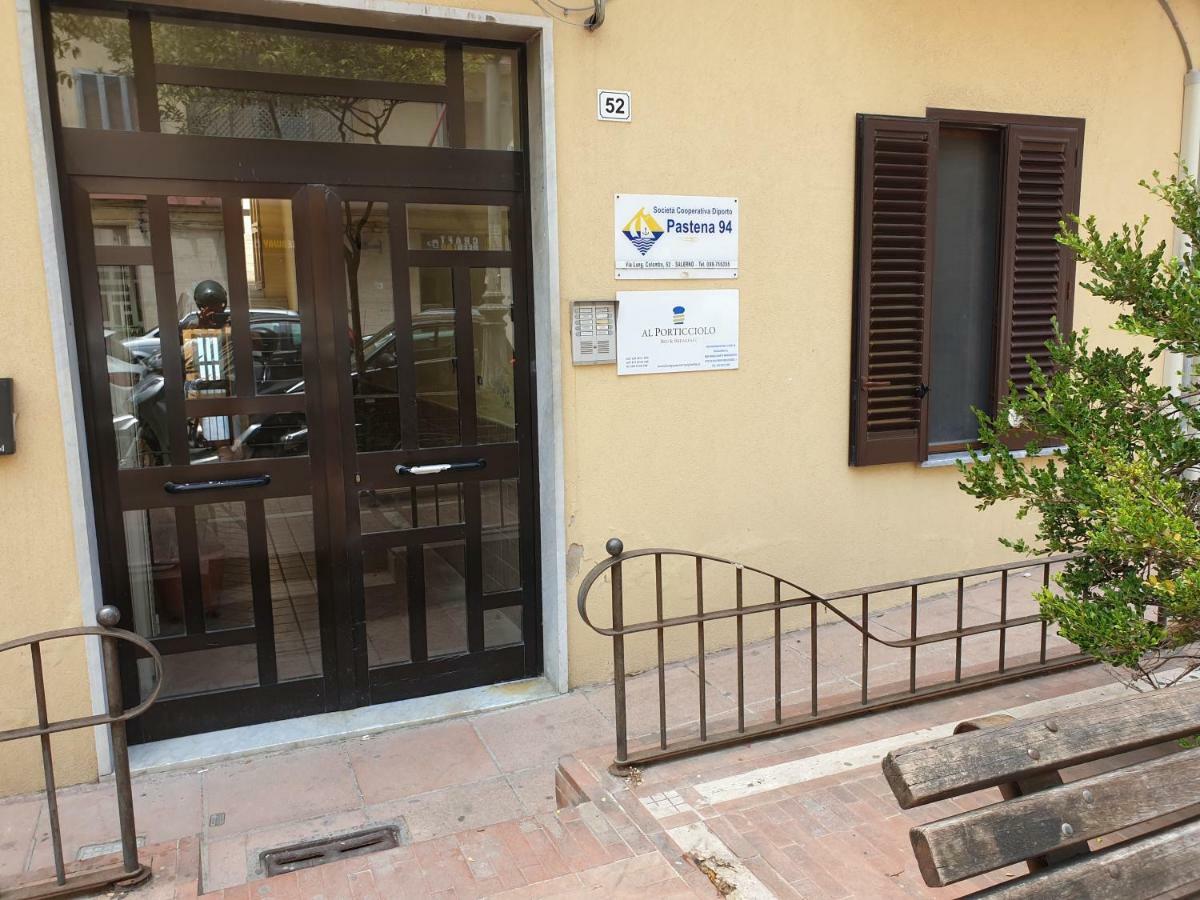 Al Porticciolo Bed & Breakfast Salerno Luaran gambar