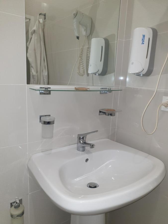 Al Porticciolo Bed & Breakfast Salerno Luaran gambar