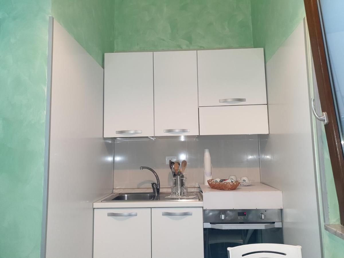 Al Porticciolo Bed & Breakfast Salerno Luaran gambar